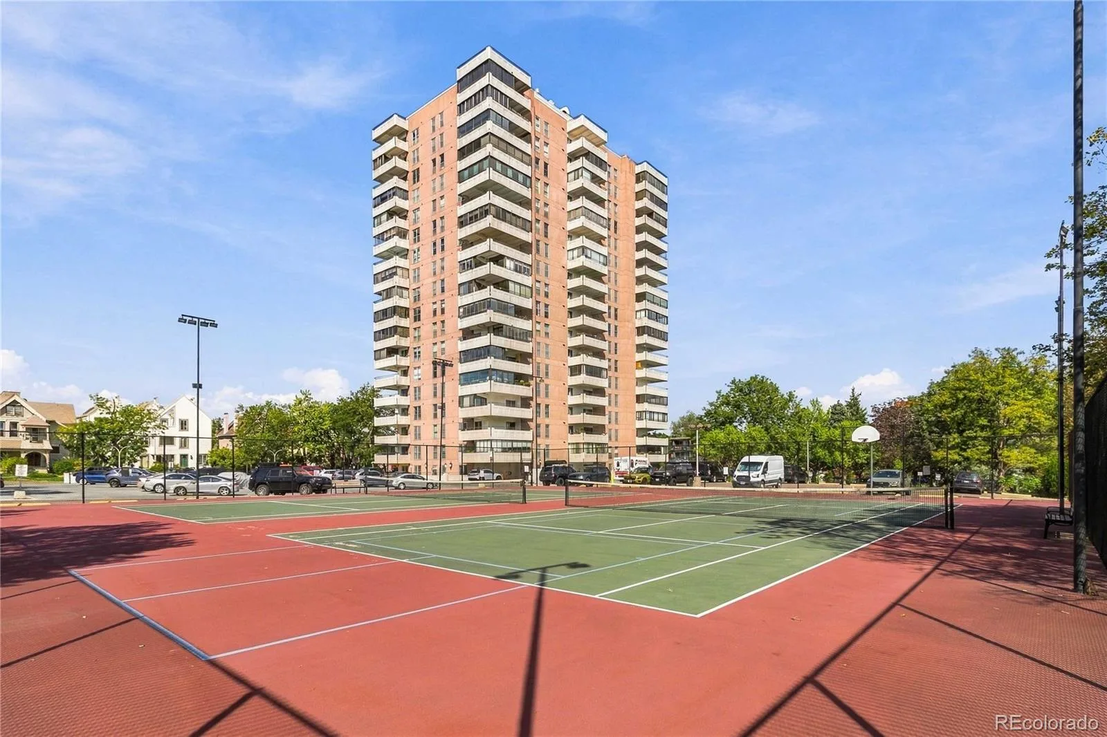 130 N Pearl Street #1701 Denver CO 80203 | MLS #REC5557893 09262026171334 1600 48