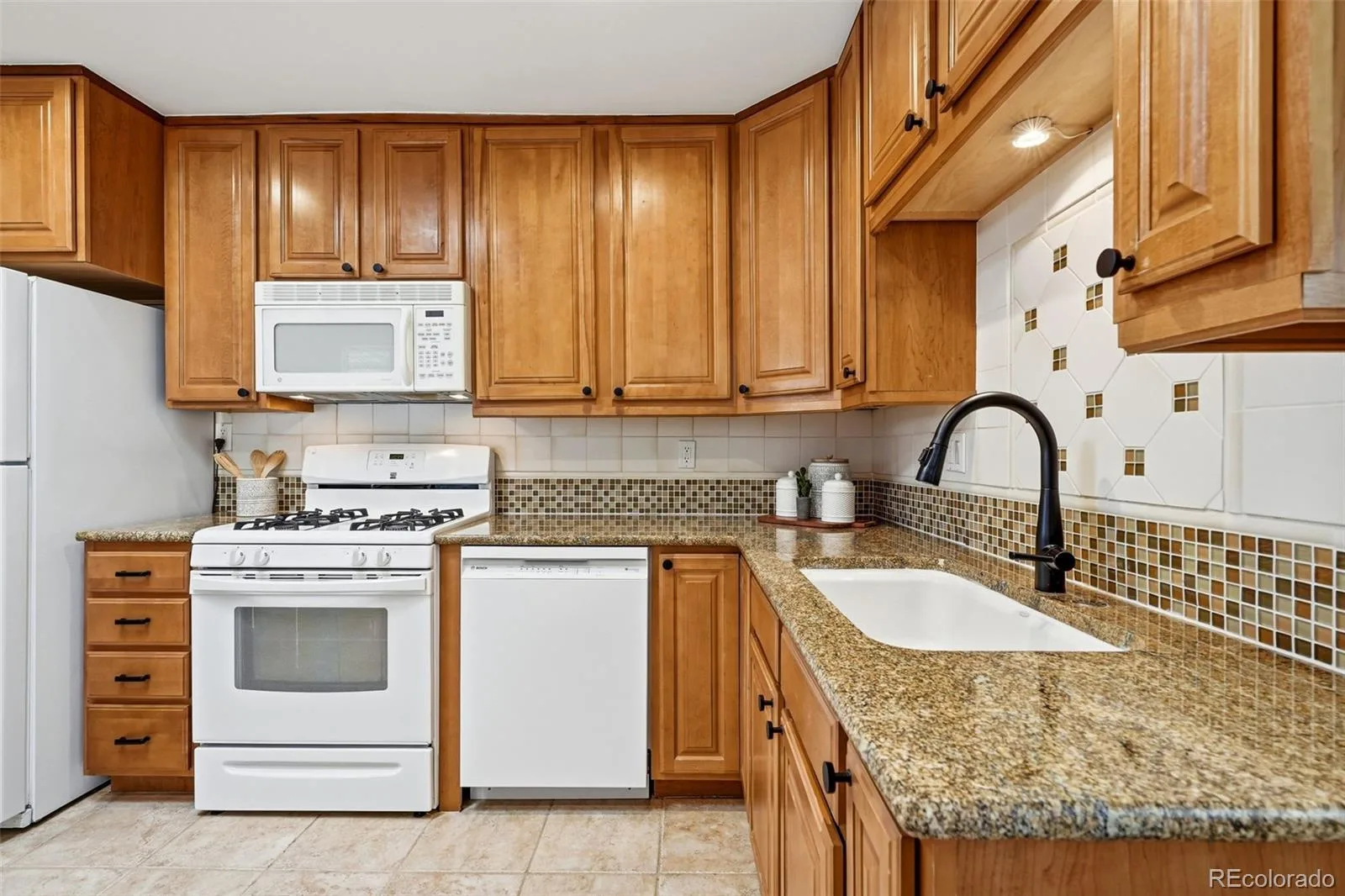 4676 E Utah Place Denver CO 80222 | MLS #REC5560390 10072026175057 1600 16