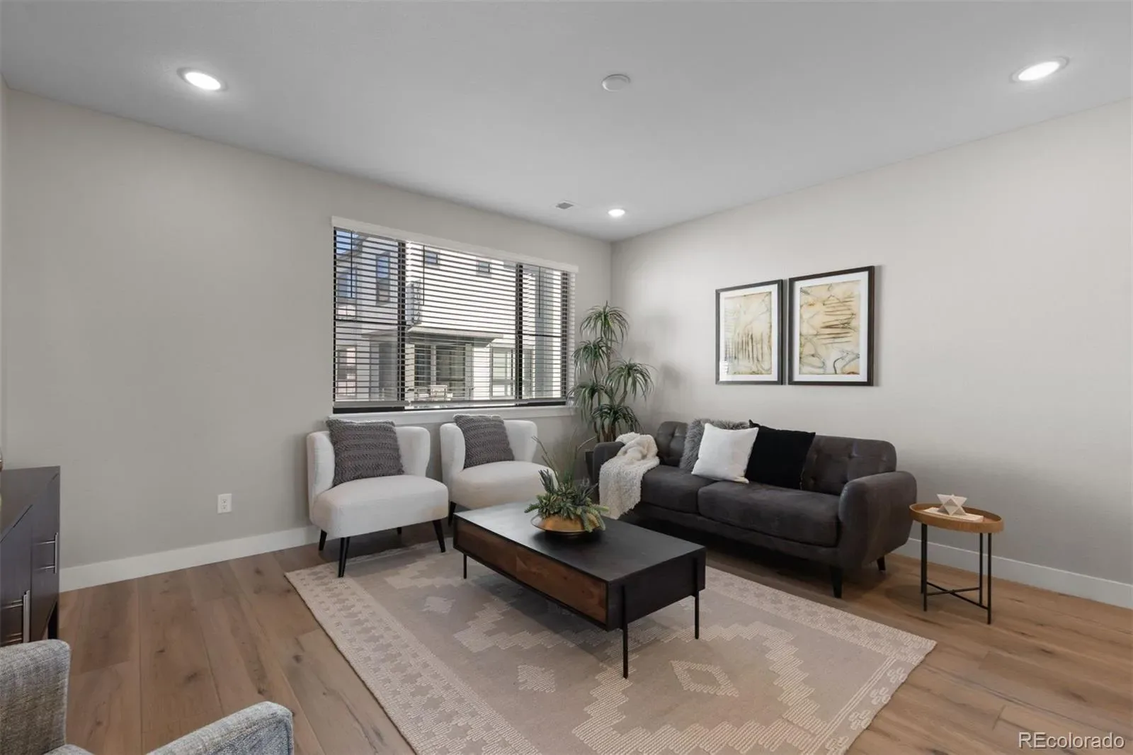 03262026155936 1600 17