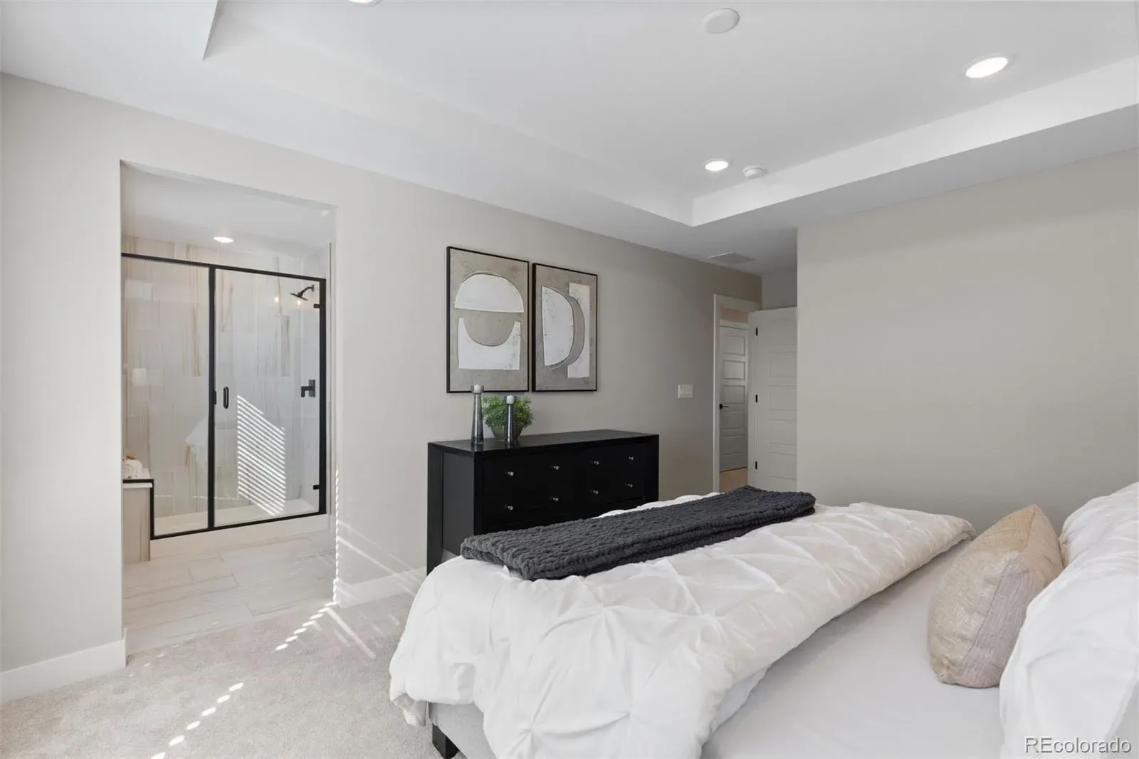 03262026155936 1600 33