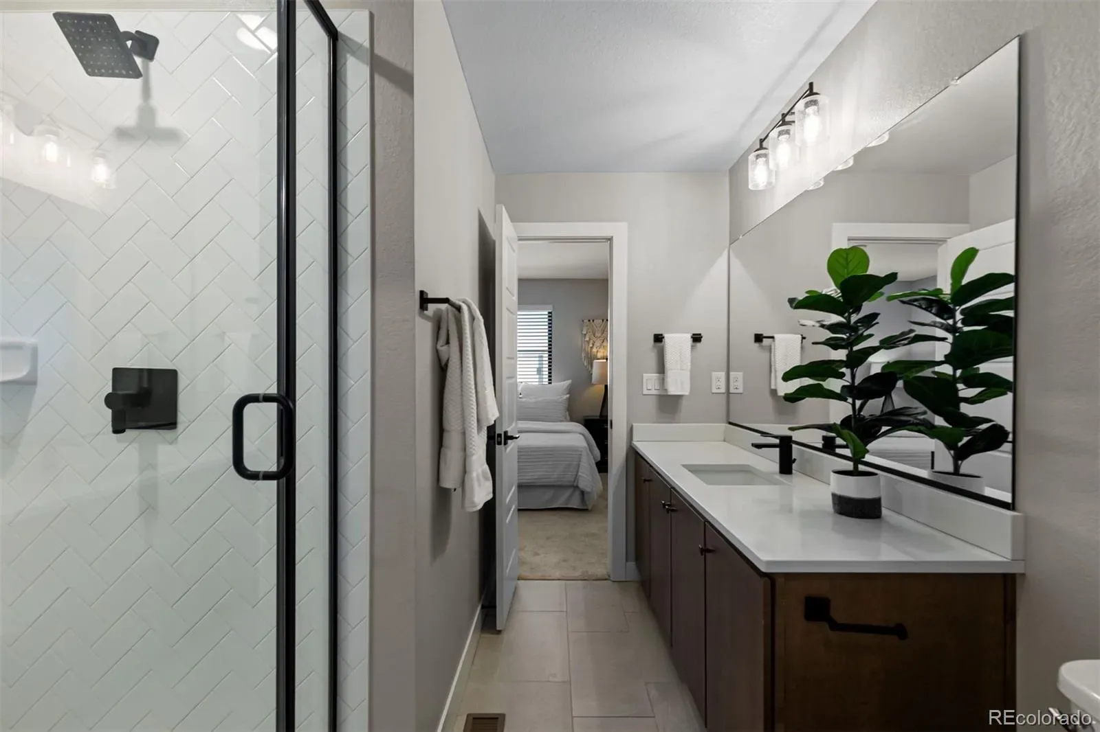 03262026155936 1600 35