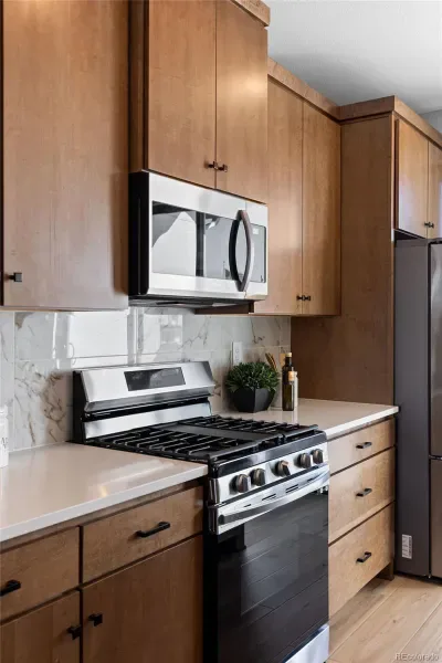 03262026155936 800 4