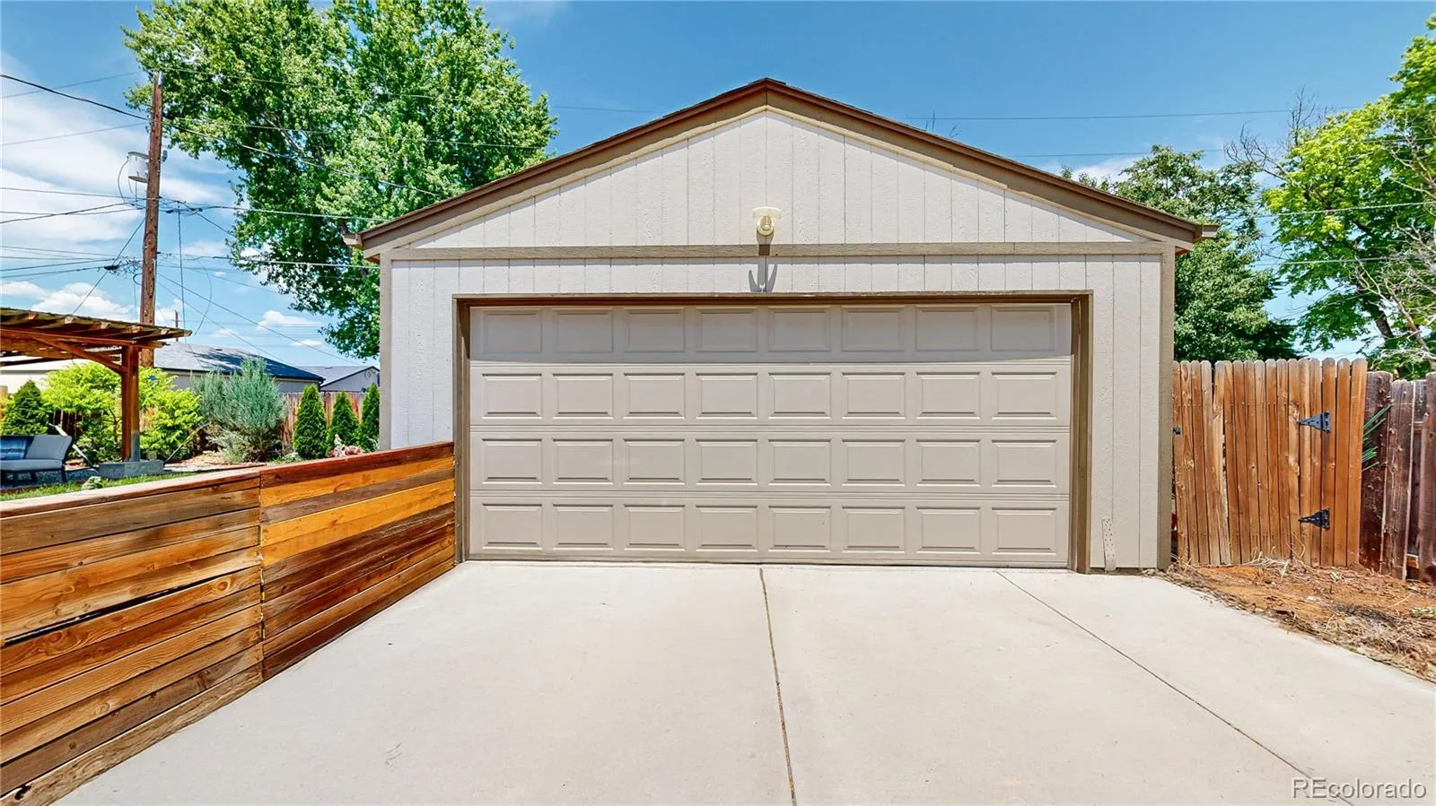 1741 W 55th Place Denver CO 80221 MLS #REC5561234 05152026002738 1600 26