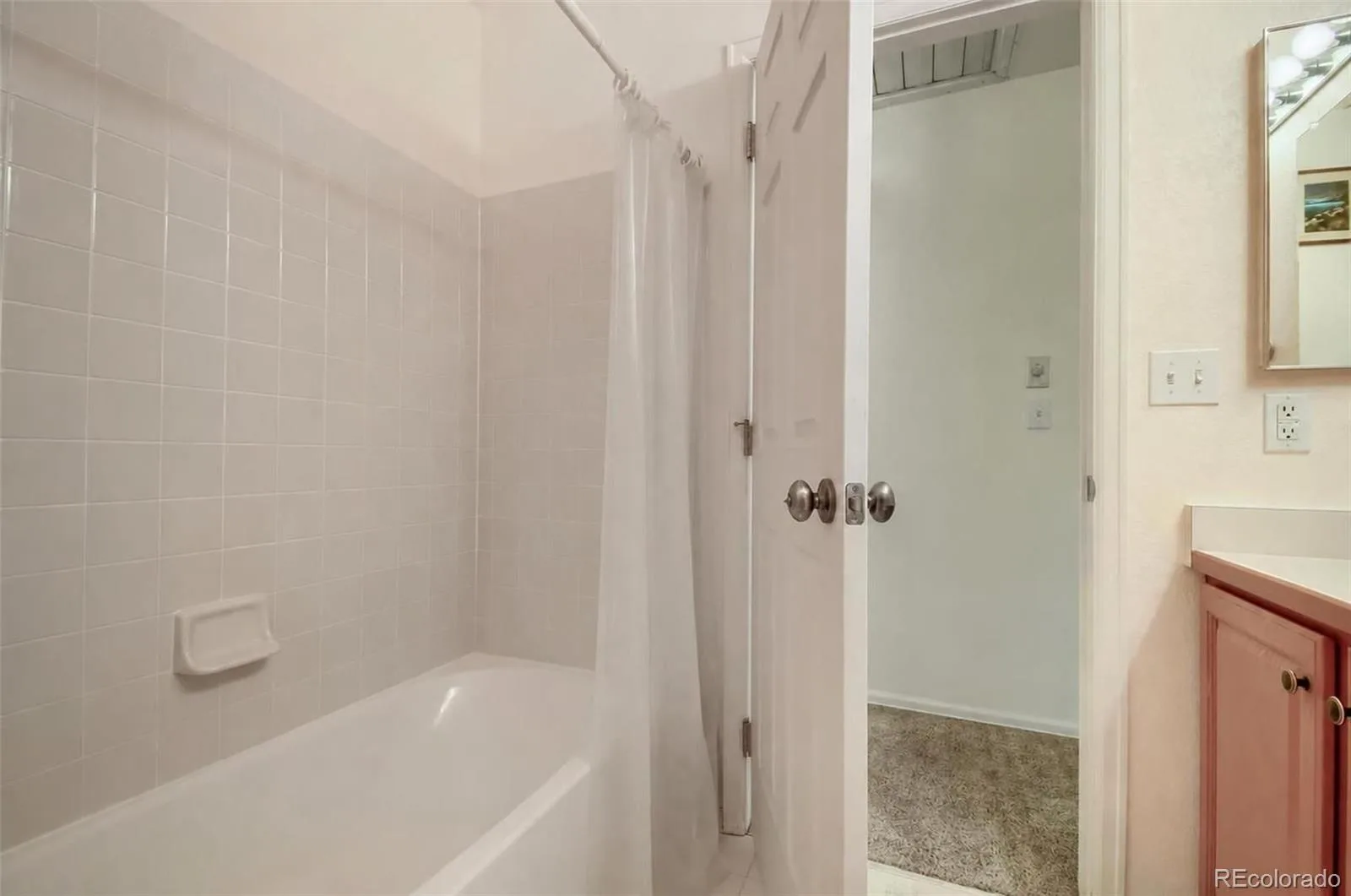 12354 Utica Court Broomfield CO 80020 | MLS #REC5564336 08262026194834 1600 13