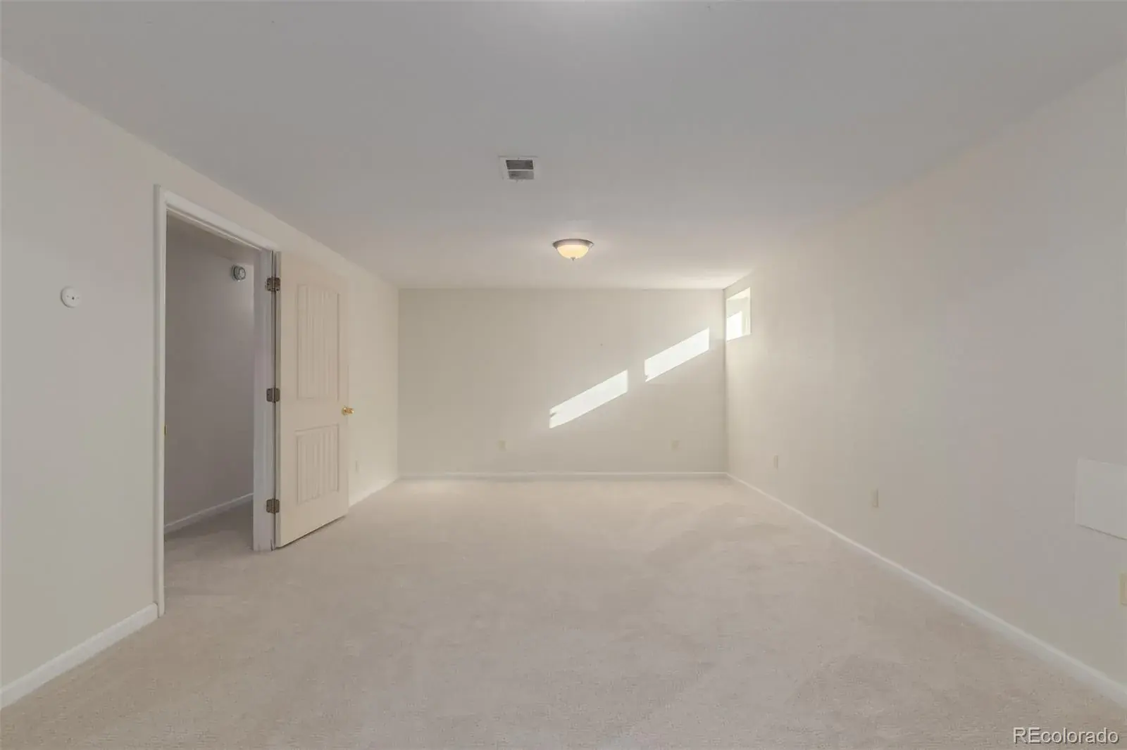 11242025232912 1600 28