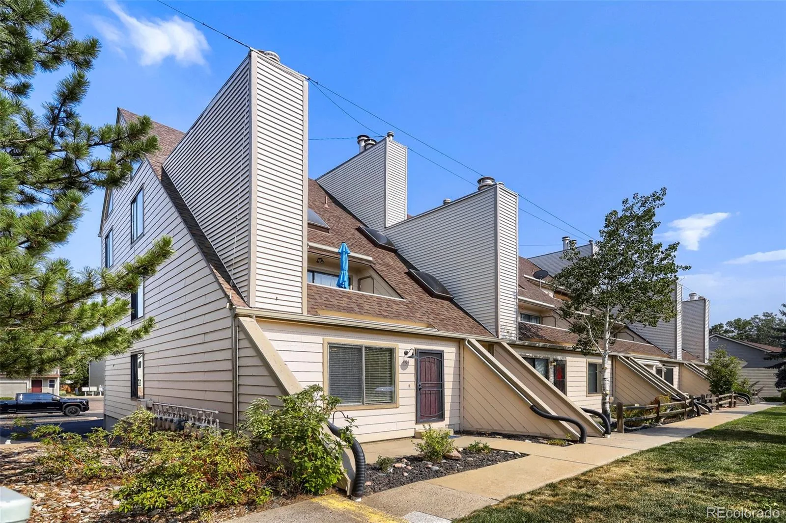 4266 S Eldridge Street #101 Morrison CO 80465 | MLS #REC5567626 08092026180528 1600 1