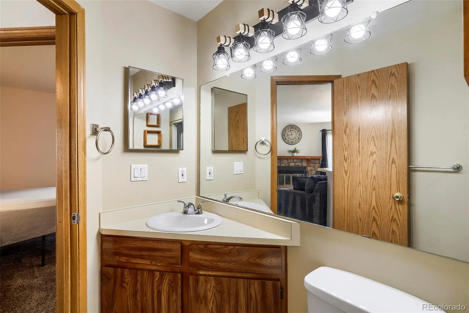 4266 S Eldridge Street #101 Morrison CO 80465 | MLS #REC5567626 08092026180528 1600 13