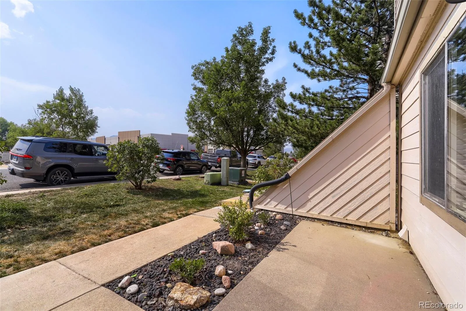 4266 S Eldridge Street #101 Morrison CO 80465 | MLS #REC5567626 08092026180528 1600 21