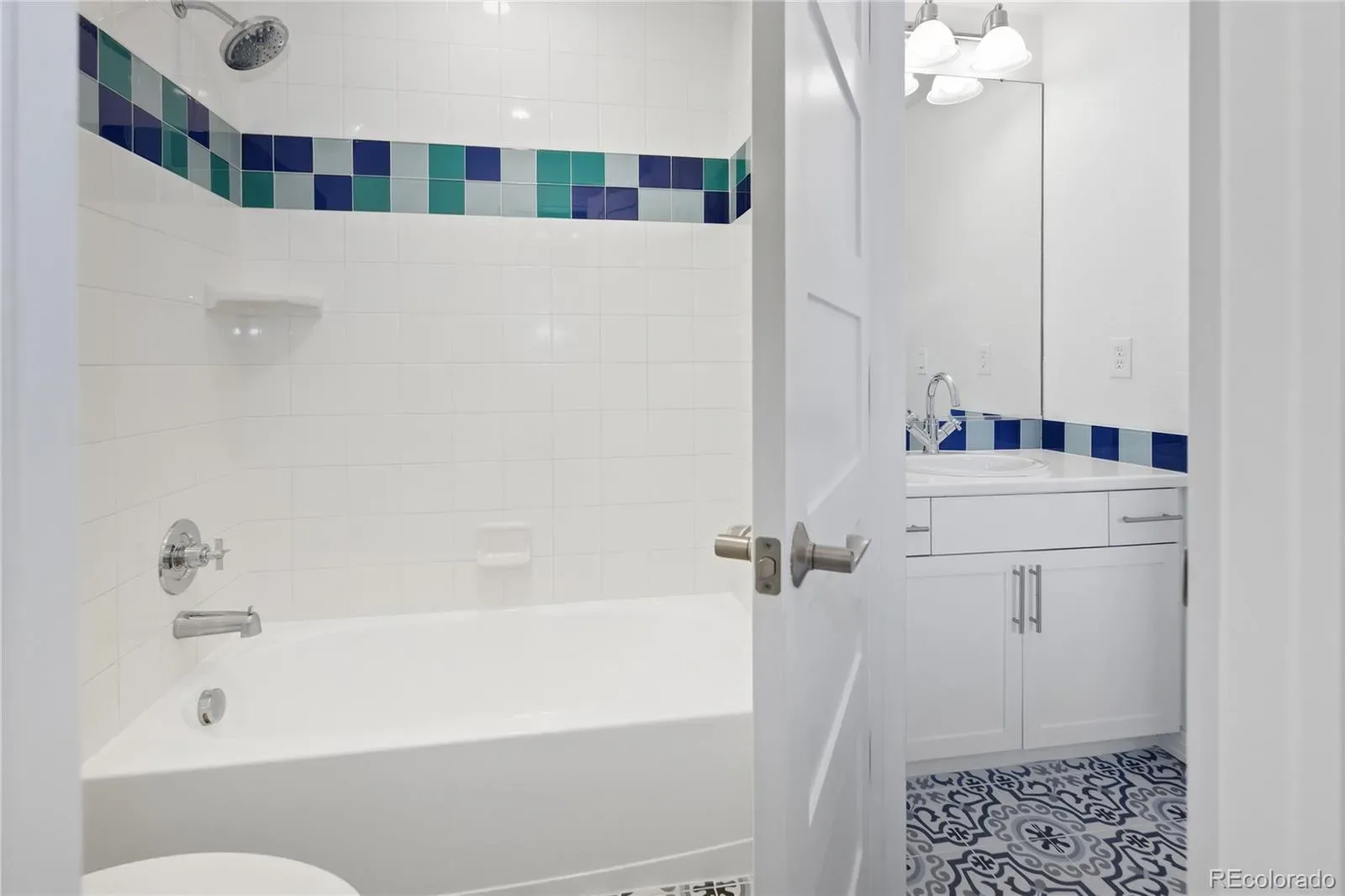 03272026175710 1600 30