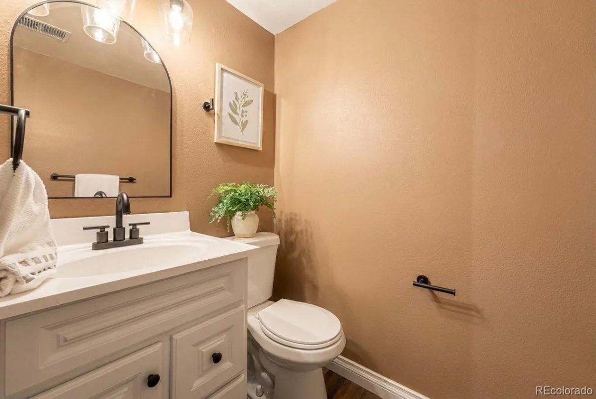 3792 S Fenton Way Denver CO 80235 | MLS #REC5570282 08182026063329 1200 16