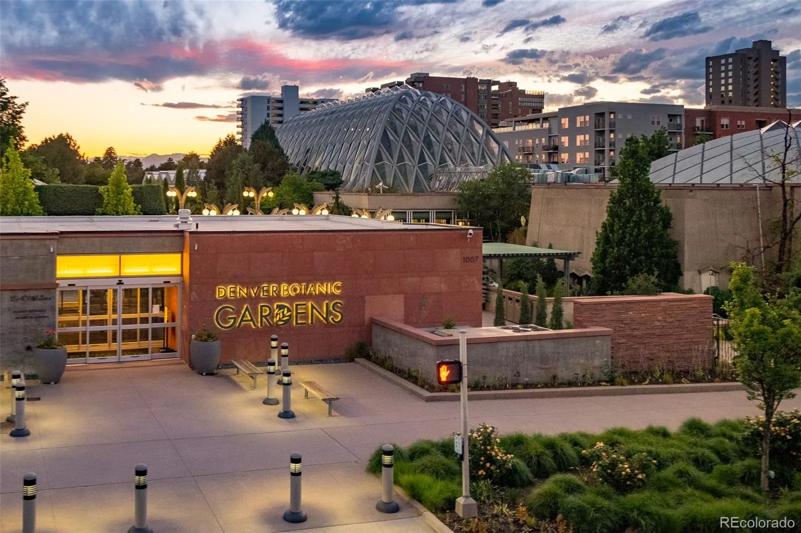 04102026170219 1600 35