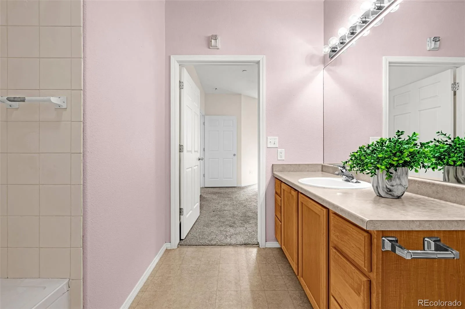 12711 Colorado Boulevard #415D Thornton CO 80241 | MLS #REC5572027 08142026233916 1600 10