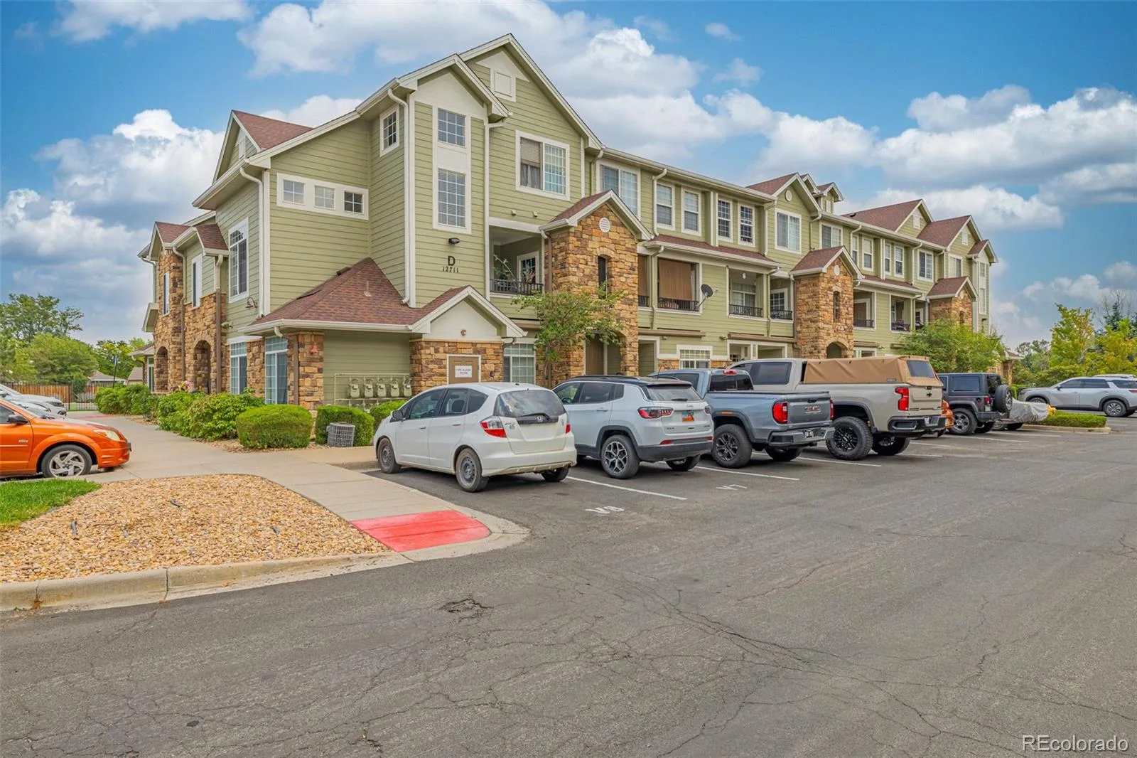 12711 Colorado Boulevard #415D Thornton CO 80241 | MLS #REC5572027 08142026233916 1600 19