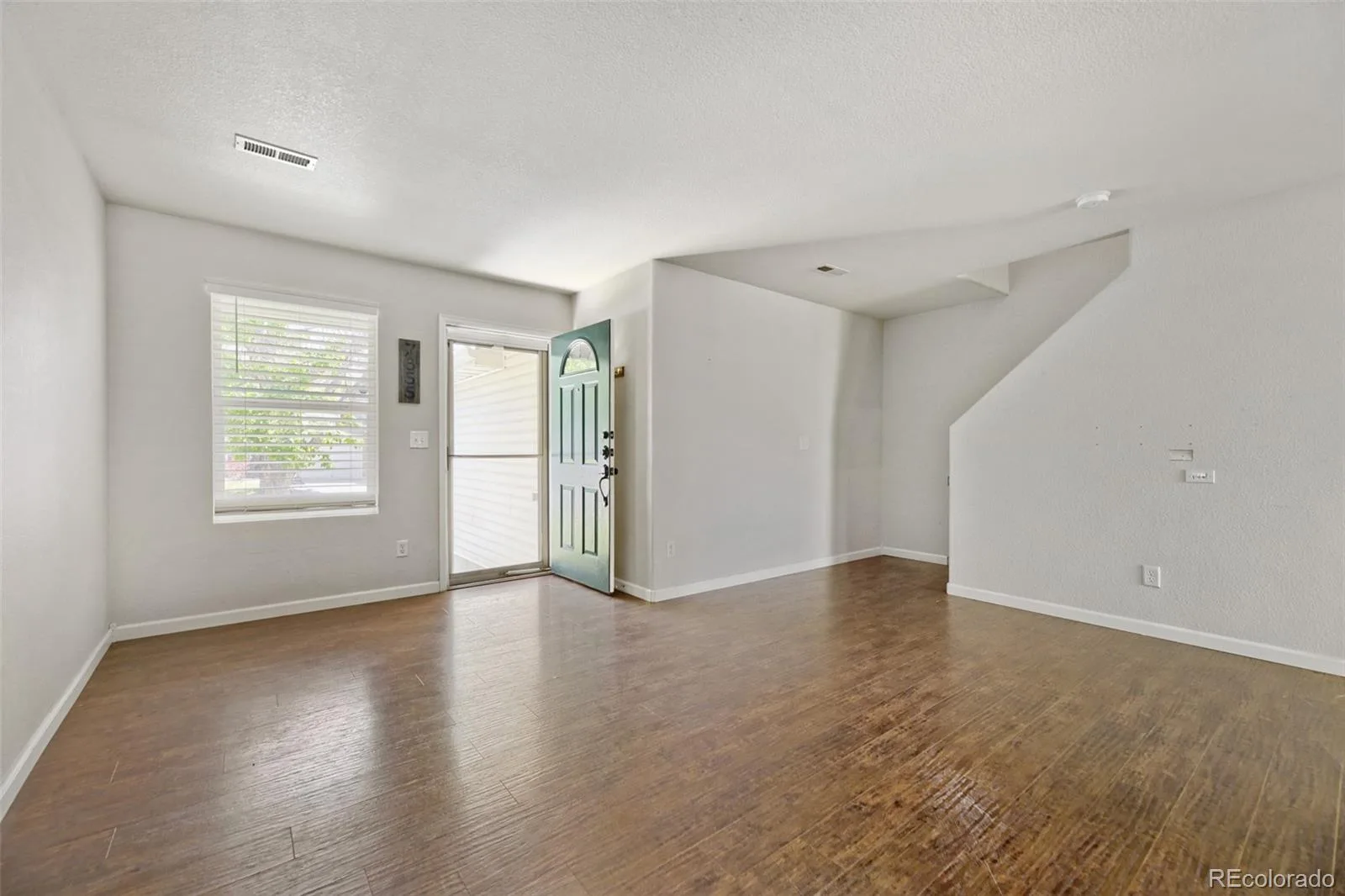 7855 S Kalispell Circle Englewood CO 80112 | MLS #REC5572206 08192026203428 1600 4