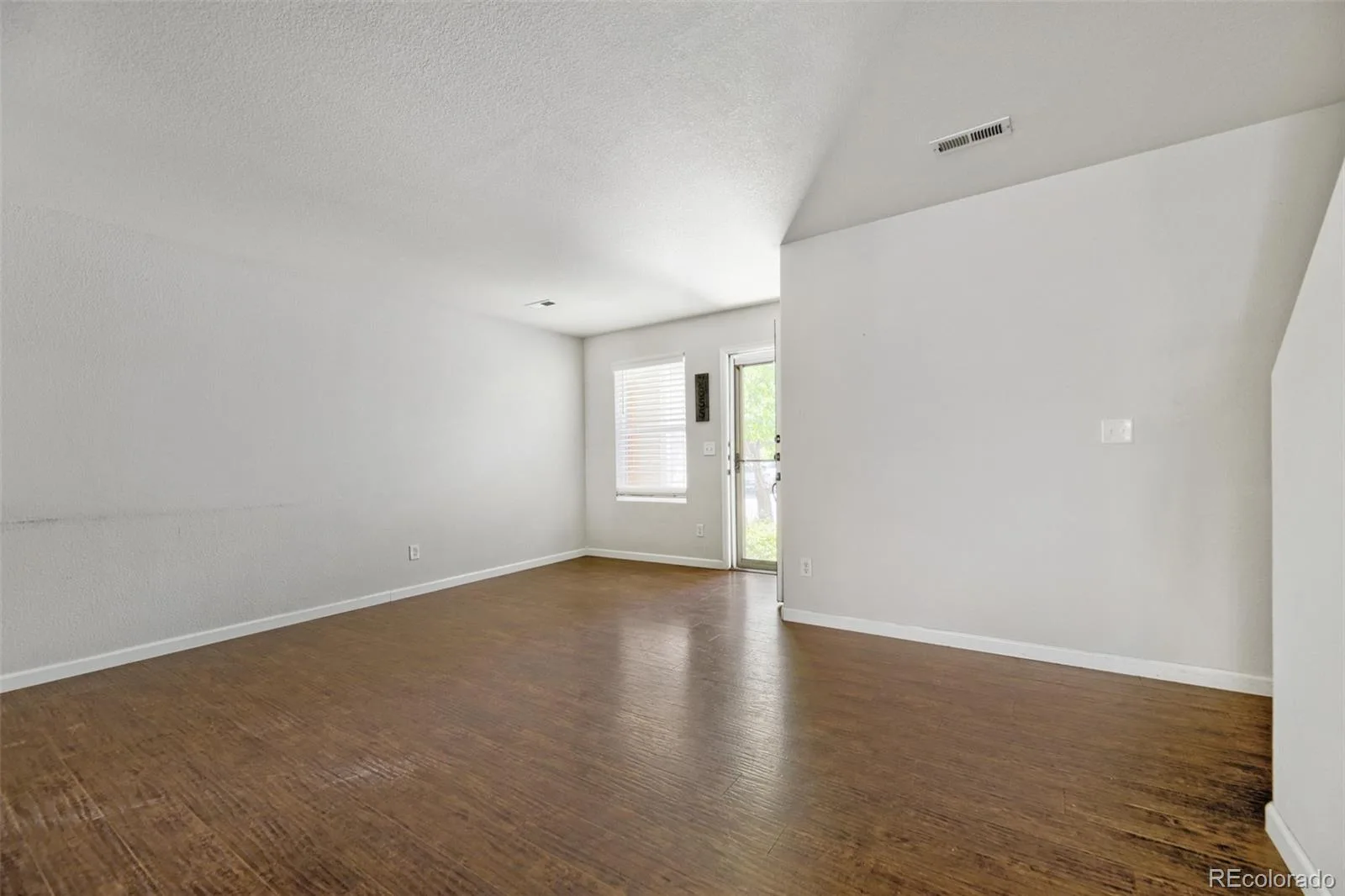 7855 S Kalispell Circle Englewood CO 80112 | MLS #REC5572206 08192026203428 1600 5