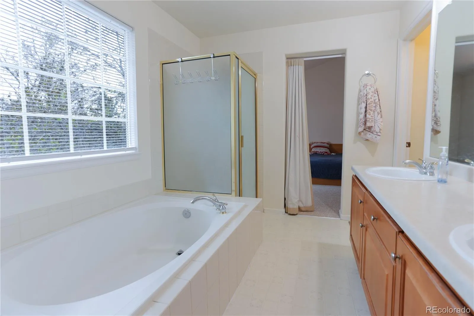 14302 E Napa Place #10B Aurora CO 80014 MLS #REC5572340 04302026212711 1600 17