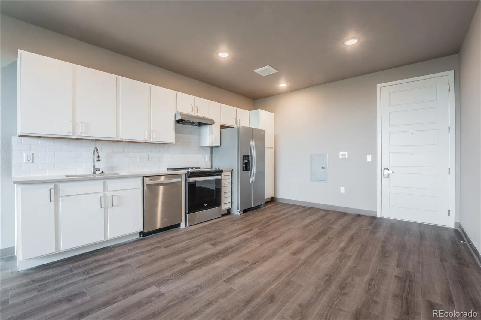 12983 W Ida Avenue #110 Littleton CO 80127 | MLS #REC5574095 08312026212420 1600 22