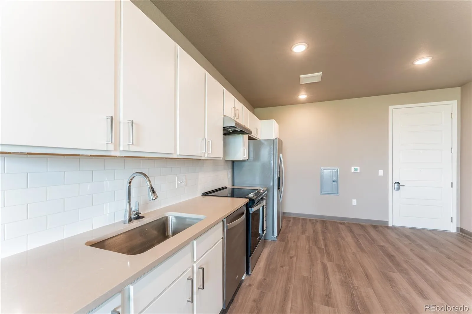 12983 W Ida Avenue #110 Littleton CO 80127 | MLS #REC5574095 08312026212420 1600 25