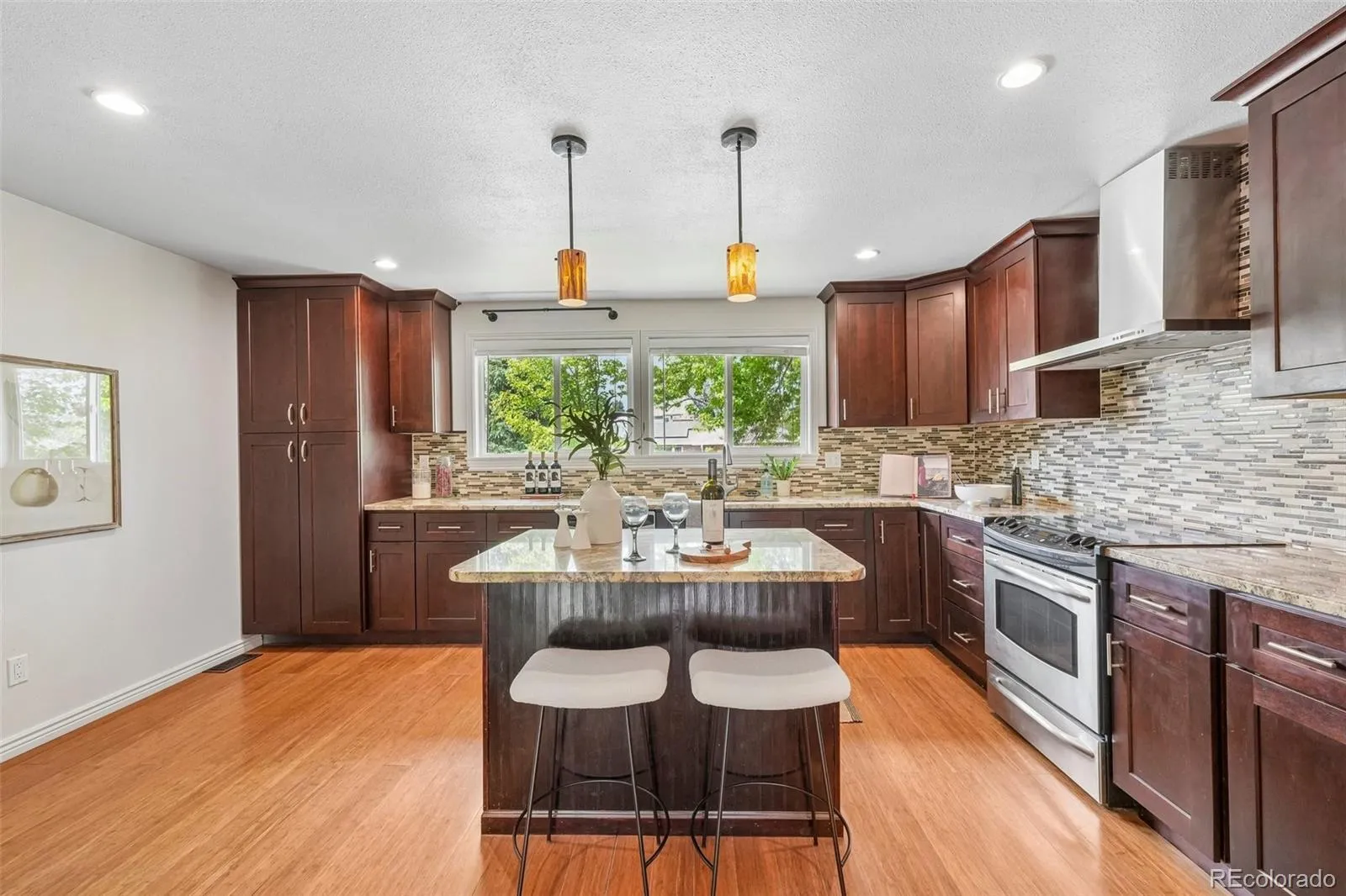 5332 W Geddes Place Littleton CO 80128 MLS #REC5574645 05152026200012 1600 8