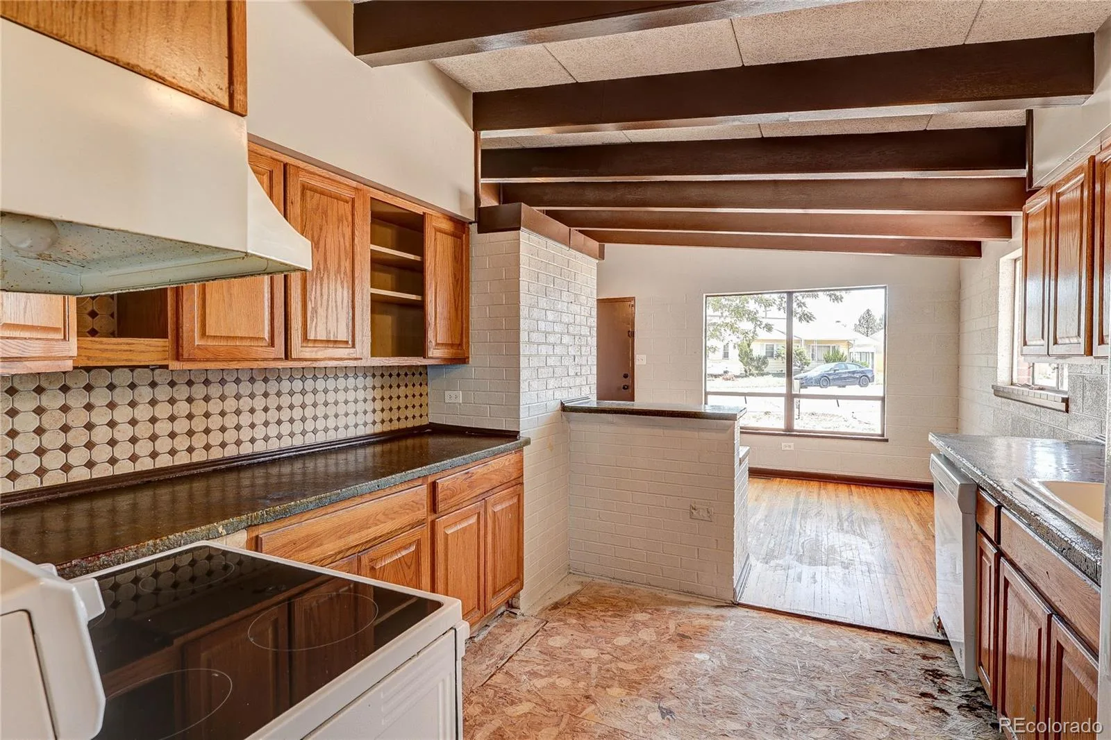 819 S 3rd Avenue Brighton CO 80601 | MLS #REC5575626 08012026224507 1600 24