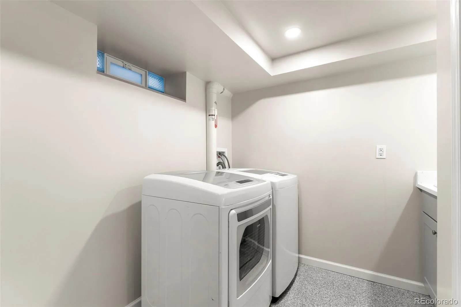 1420 Rosemary Street Denver CO 80220 MLS #REC5576228 04252026160637 1600 22