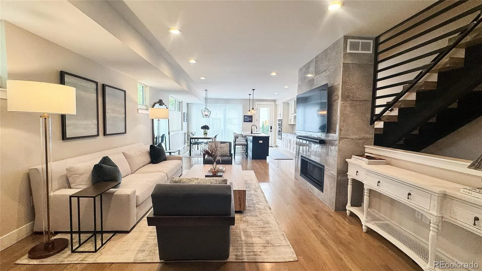 03112026215552 1600 10