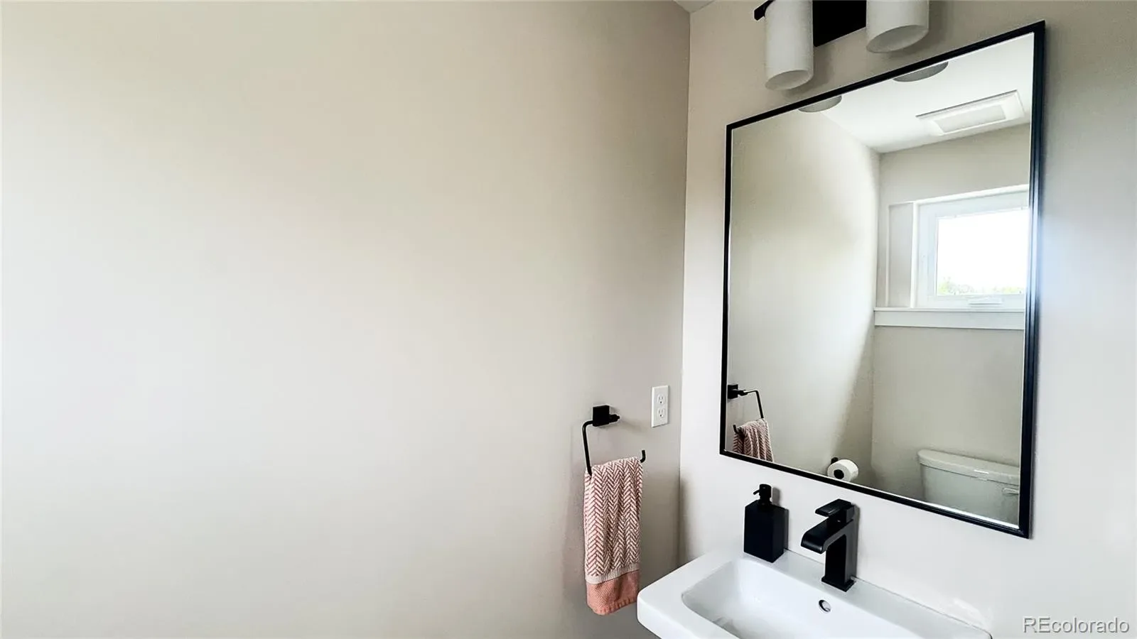 03112026215552 1600 20