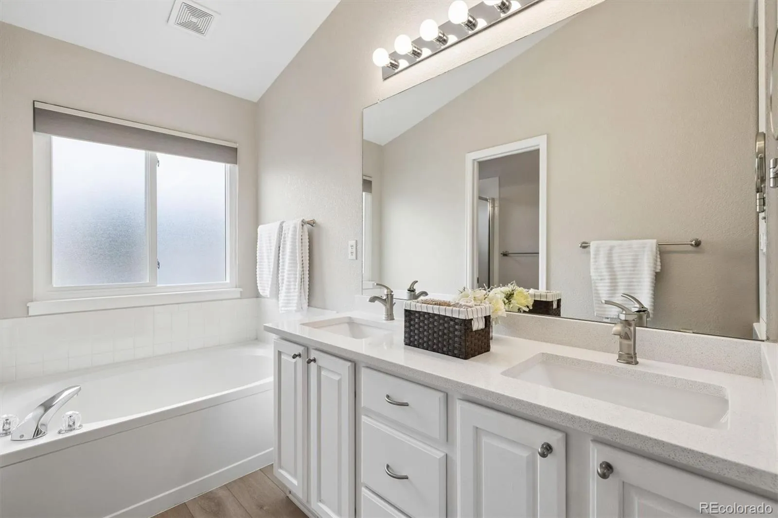 8394 Deframe Court Arvada CO 80005 MLS #REC5580441 05202026194915 1600 25