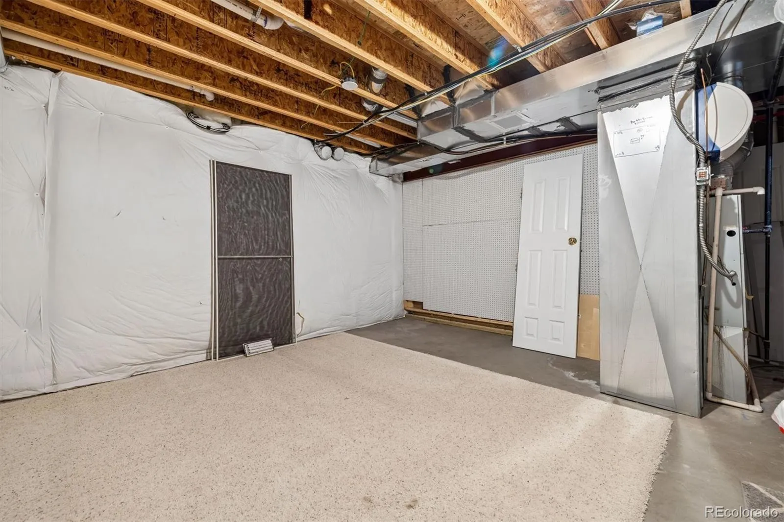 8394 Deframe Court Arvada CO 80005 MLS #REC5580441 05202026194915 1600 35