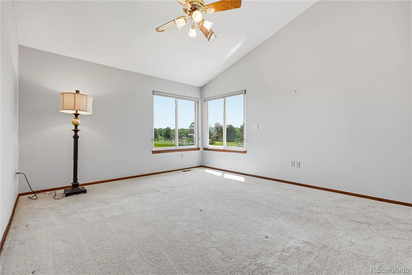 31 Sutherland Court Highlands Ranch CO 80130 MLS #REC5581826 06132026192300 1600 11