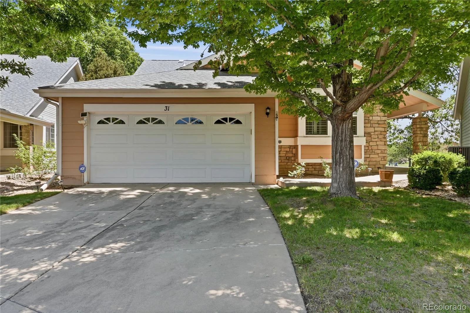 31 Sutherland Court Highlands Ranch CO 80130 MLS #REC5581826 06132026192300 1600 37