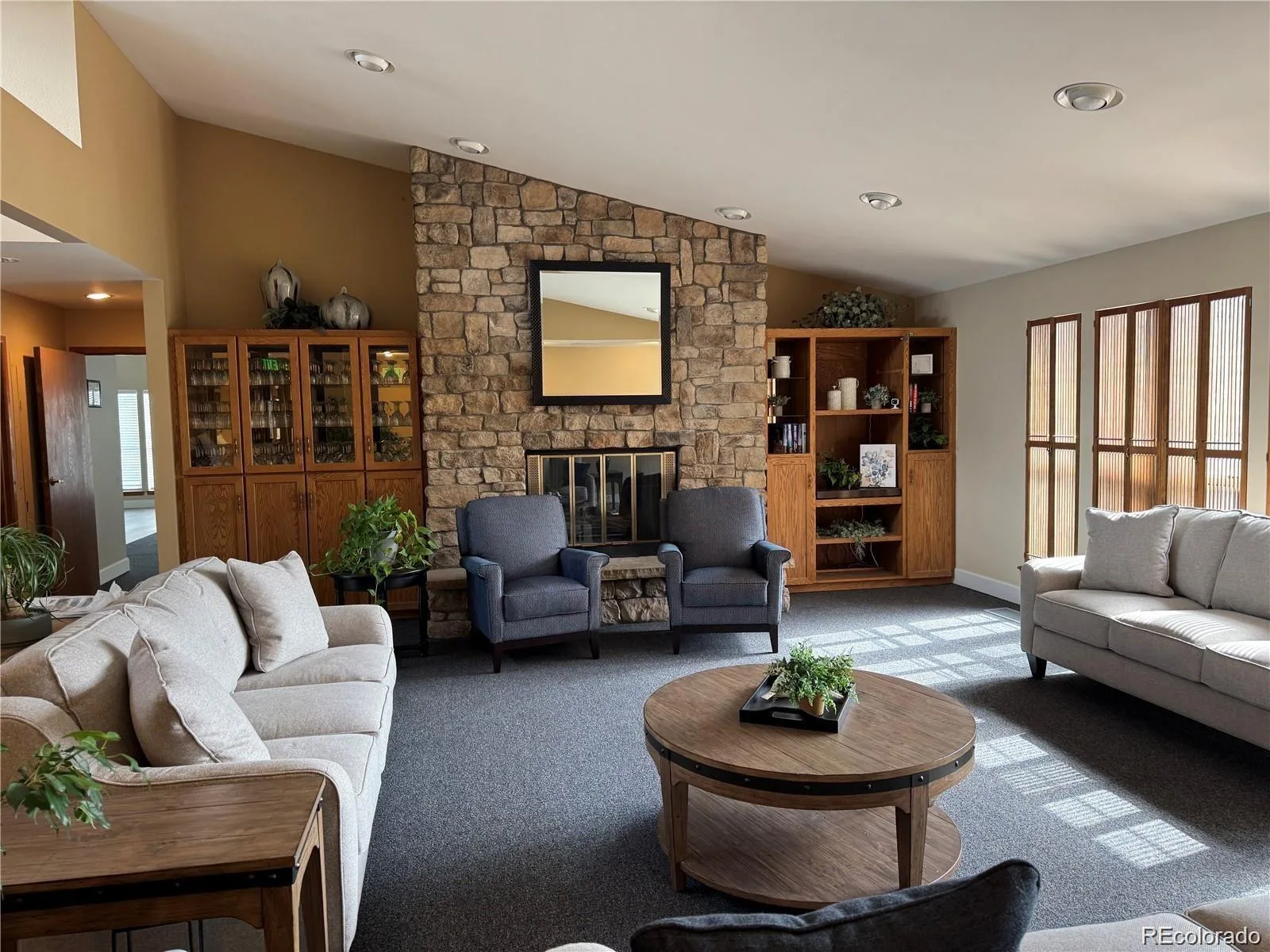 31 Sutherland Court Highlands Ranch CO 80130 MLS #REC5581826 06132026192300 1600 48