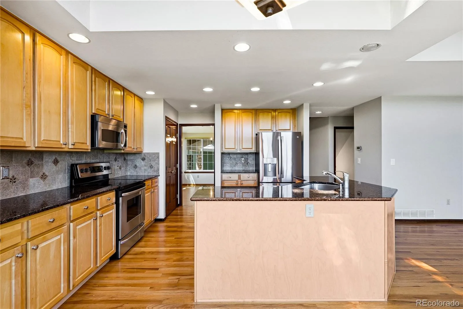 31 Sutherland Court Highlands Ranch CO 80130 MLS #REC5581826 06132026192300 1600 5