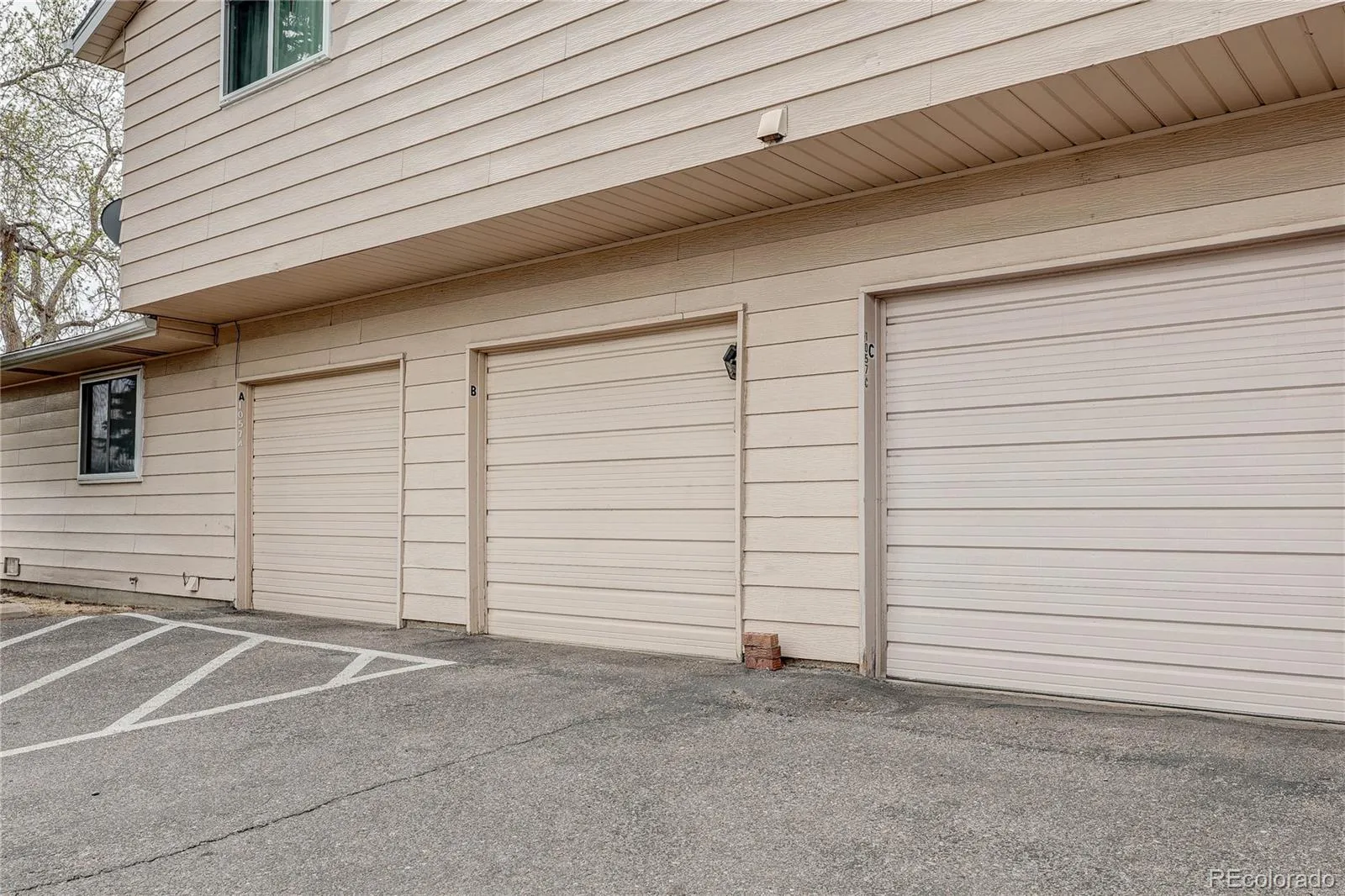 1057 W 112th Avenue #B Denver CO 80234 MLS #REC5582880 04142026172452 1600 10