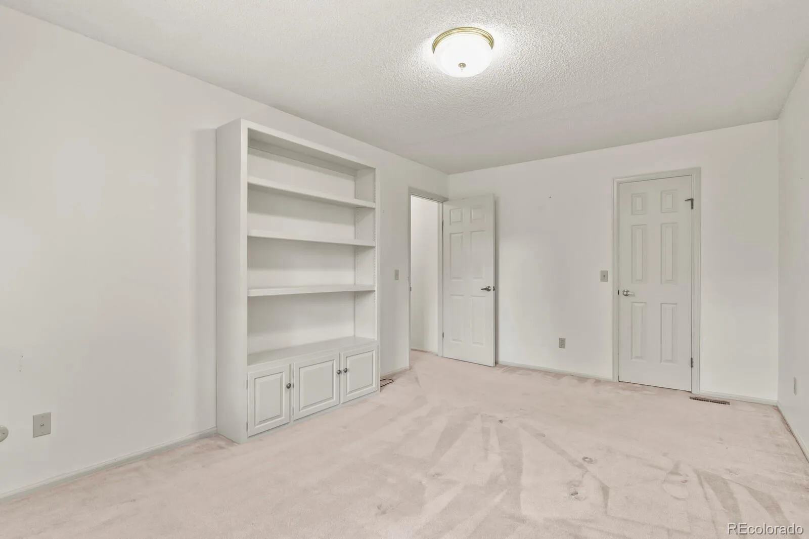 12506 E Vassar Drive Aurora CO 80014 | MLS #REC5584377 09232026185935 1600 14