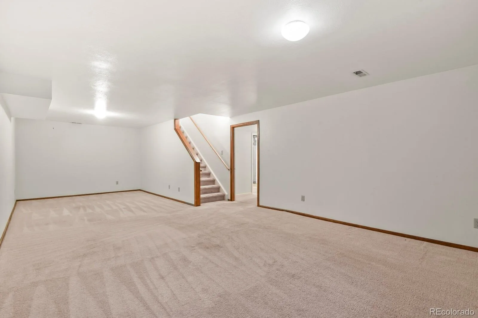 12506 E Vassar Drive Aurora CO 80014 | MLS #REC5584377 09232026185935 1600 20