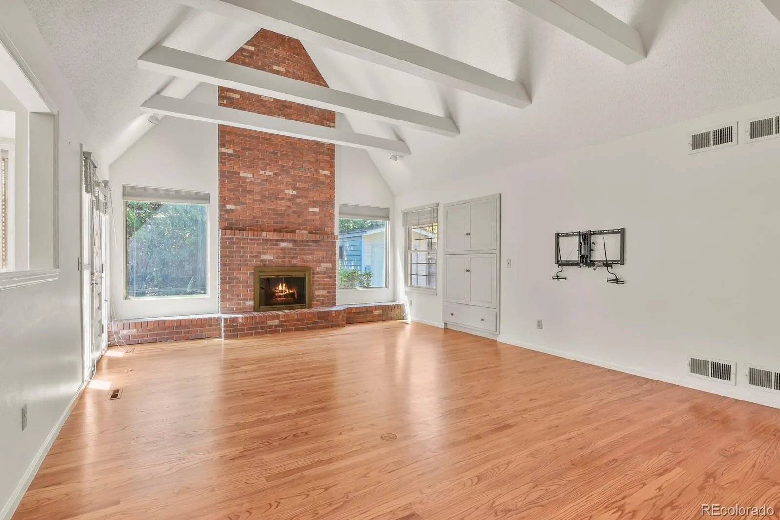 12506 E Vassar Drive Aurora CO 80014 | MLS #REC5584377 09232026185935 1600 34