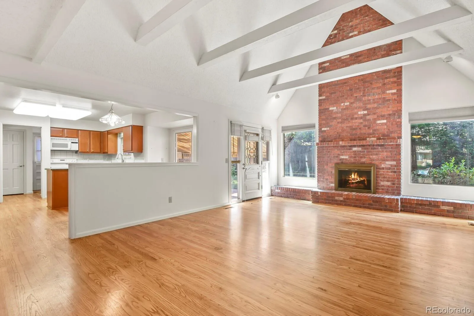 12506 E Vassar Drive Aurora CO 80014 | MLS #REC5584377 09232026185935 1600 36