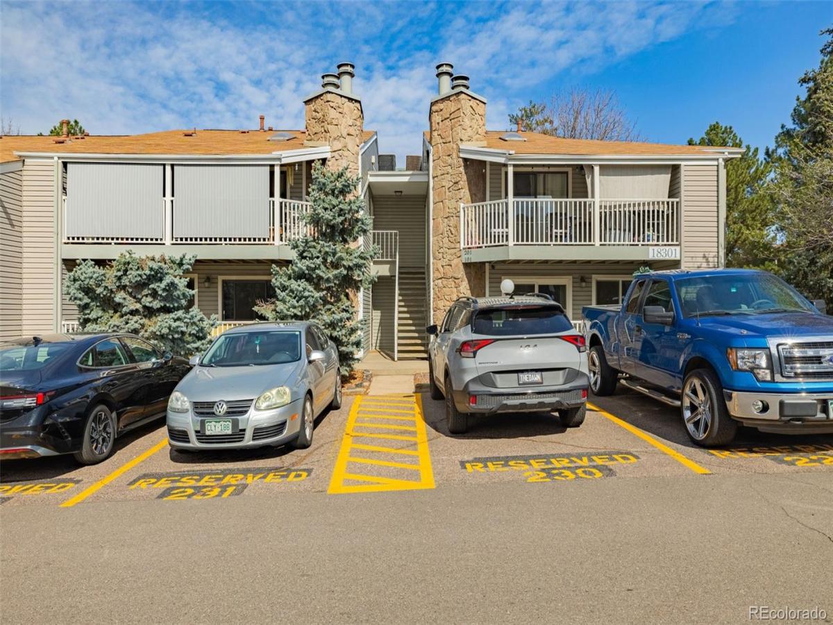 18301 E Kepner Place #201 Aurora CO 80017 | MLS #REC5585881 MLS #REC5585881 image #0
