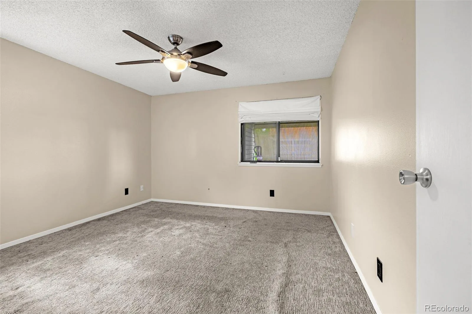 18301 E Kepner Place #201 Aurora CO 80017 | MLS #REC5585881 08192026193011 1600 11
