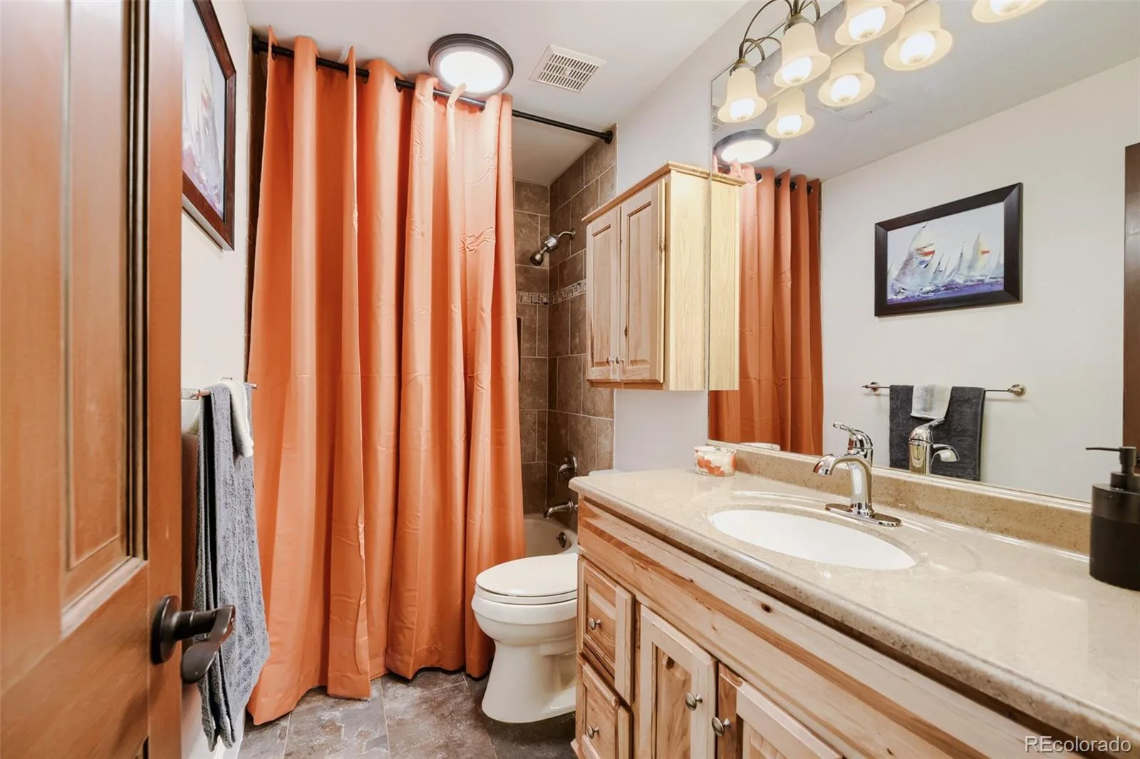6823 Big Horn Trail Littleton CO 80125 | MLS #REC5587305 08072026161915 1600 19