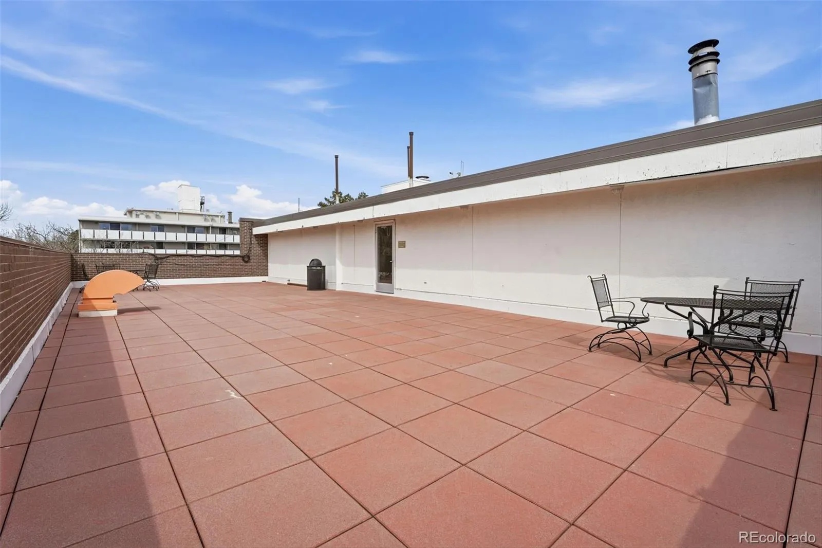 04042026150216 1600 25