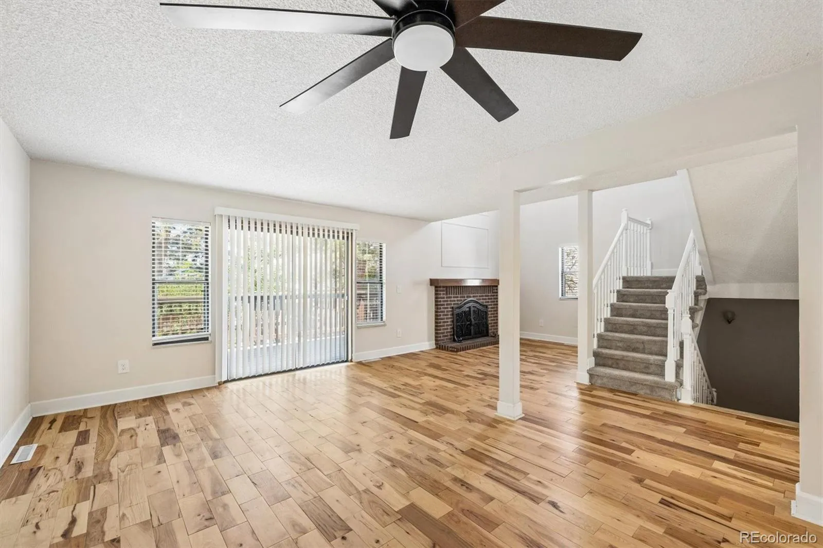 4022 S Atchison Way Aurora CO 80014 MLS #REC5588933 05152026150946 1600 2