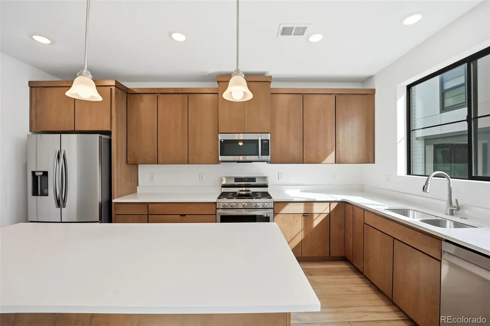 03312026213523 1600 3