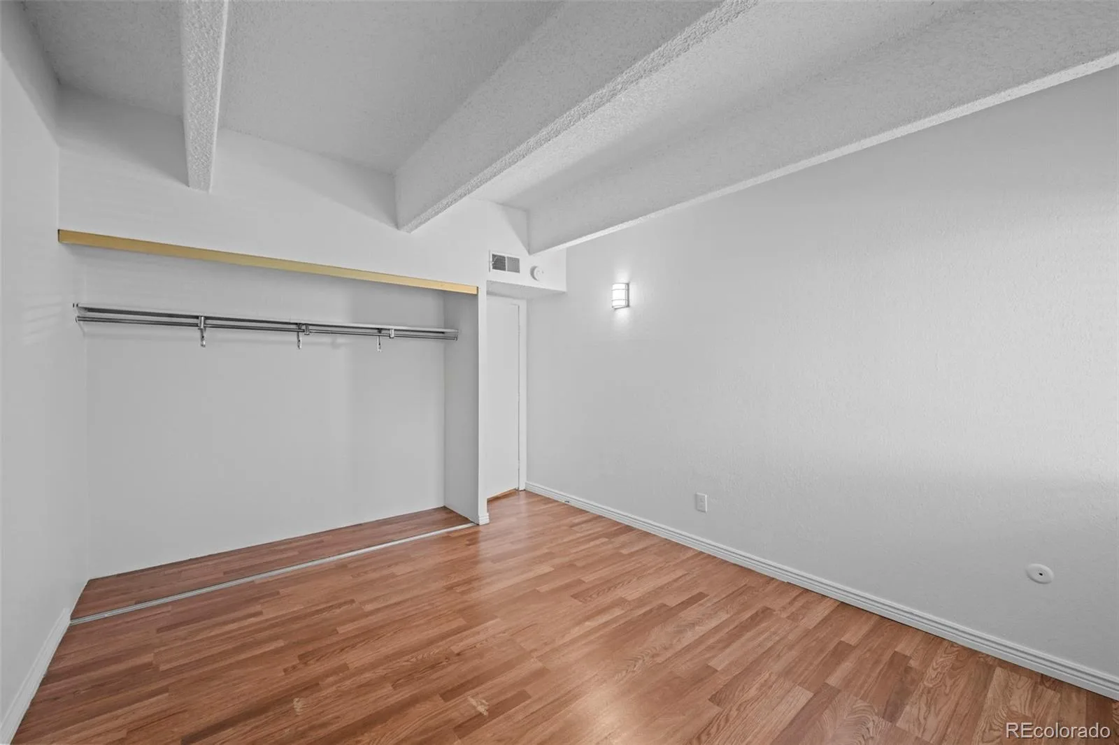 384 S Ironton Street #201 Aurora CO 80012 | MLS #REC5592712 09232026003942 1600 16