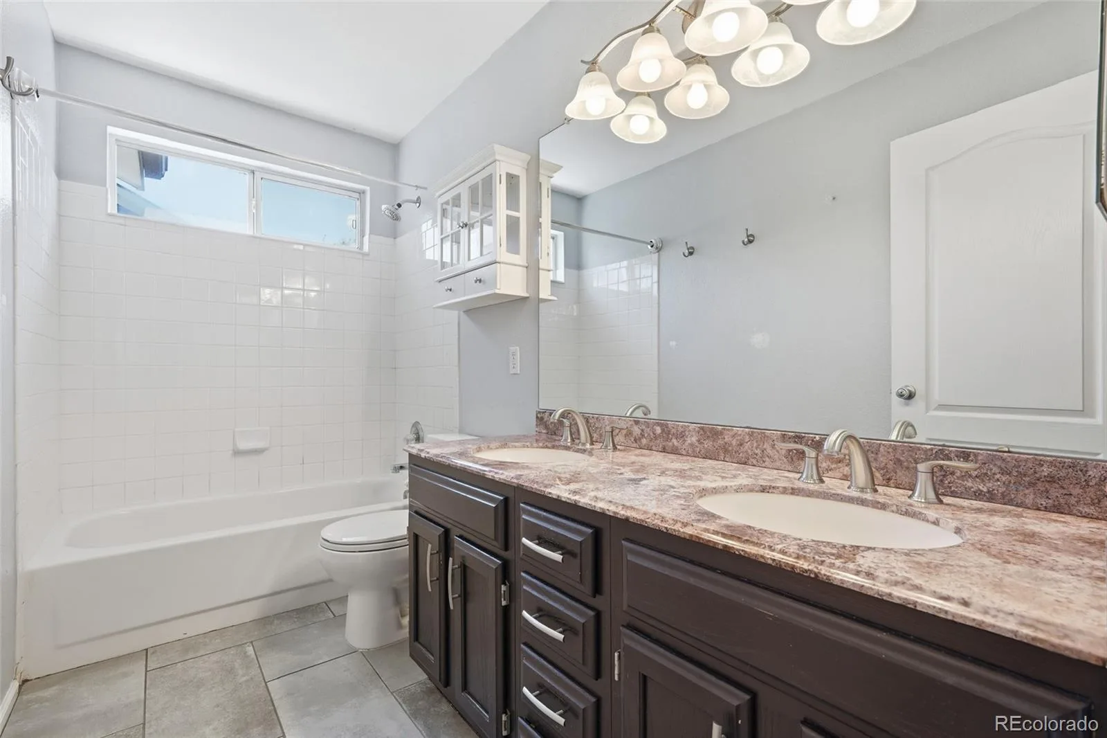 19960 E Belleview Lane Centennial CO 80015 | MLS #REC5593181 09282026180140 1600 39