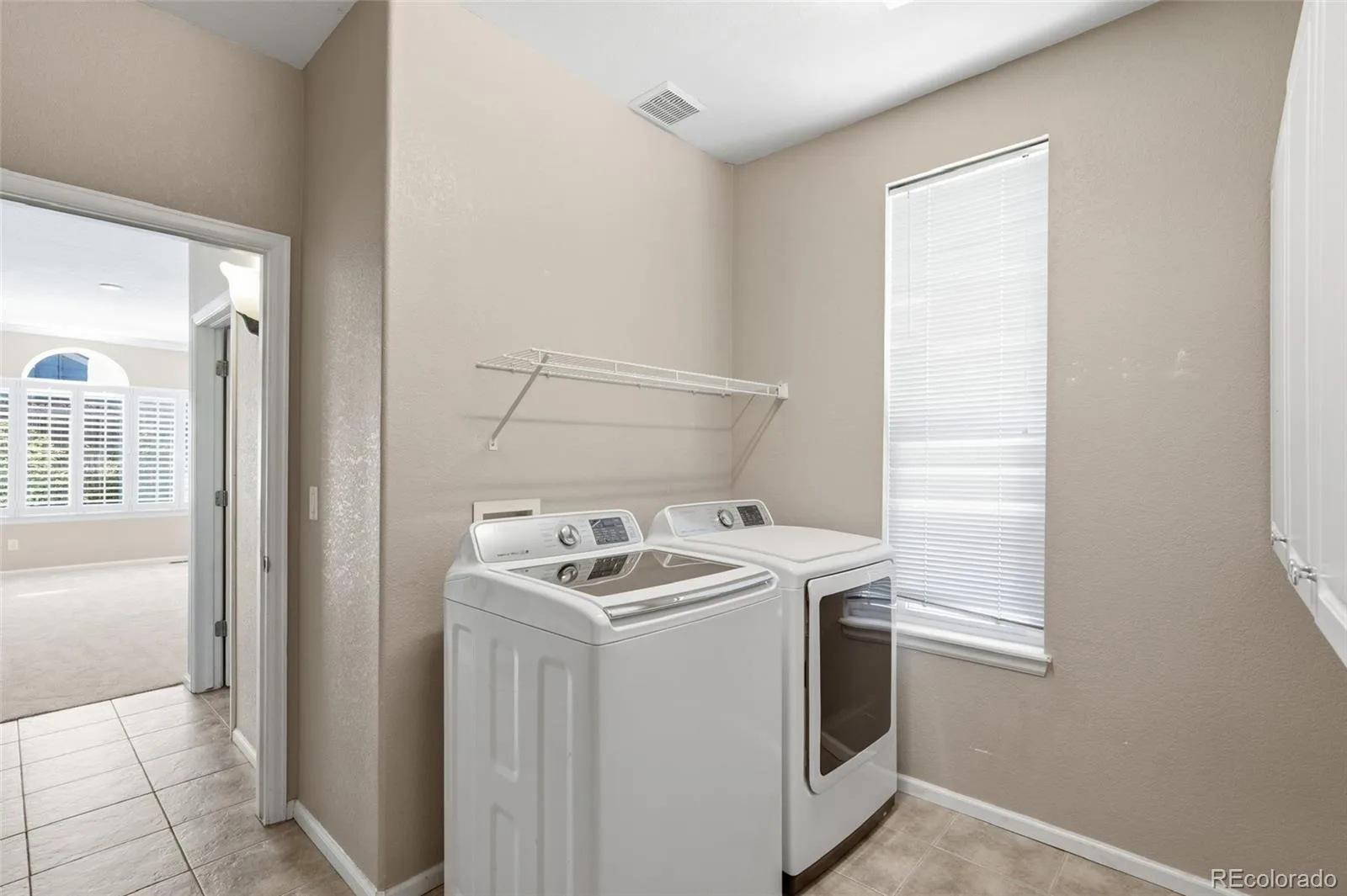 19960 E Belleview Lane Centennial CO 80015 | MLS #REC5593181 09282026180140 1600 48