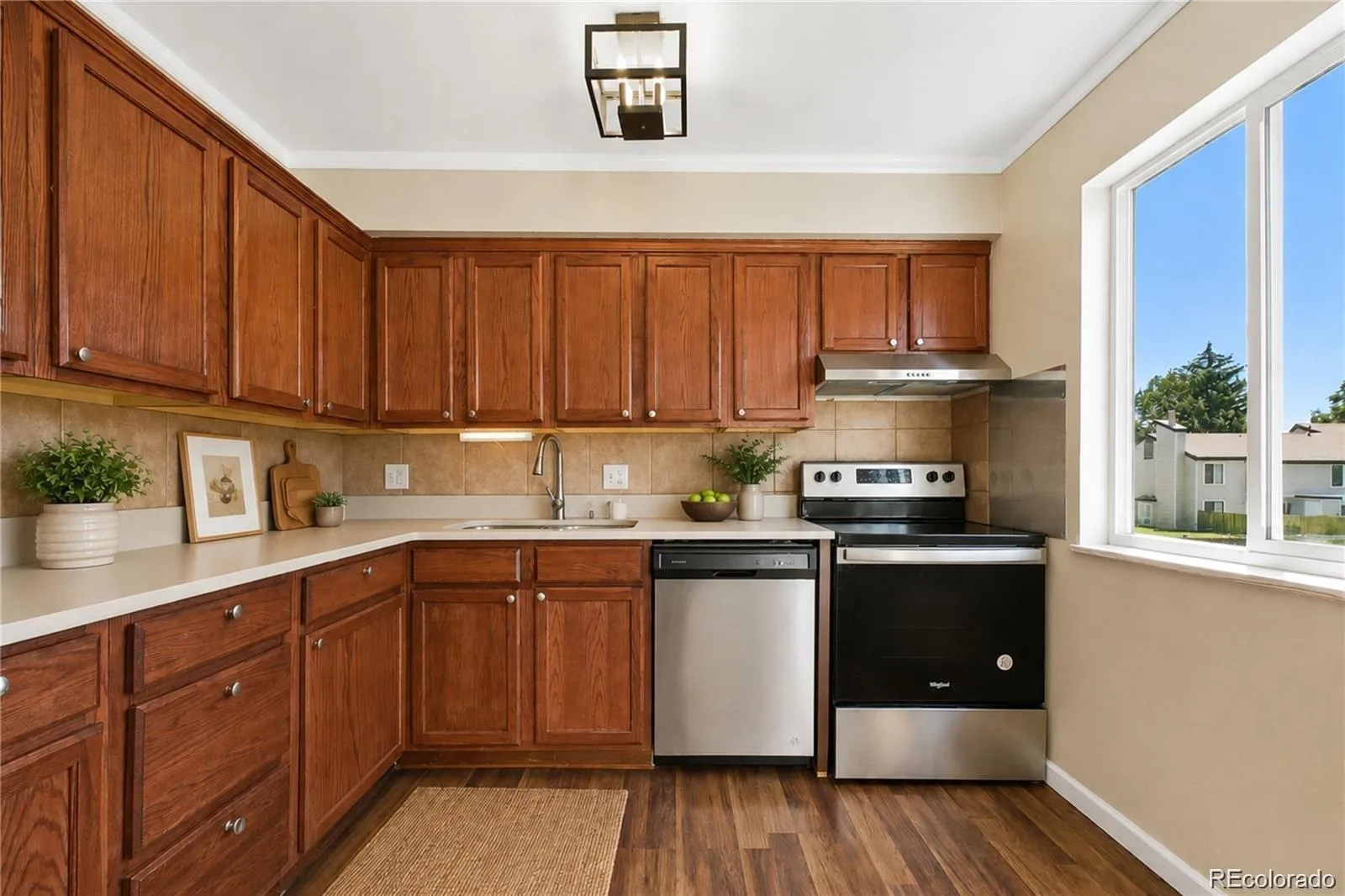 12170 E Kepner Place Aurora CO 80012 | MLS #REC5596098 07302026213604 1600 8