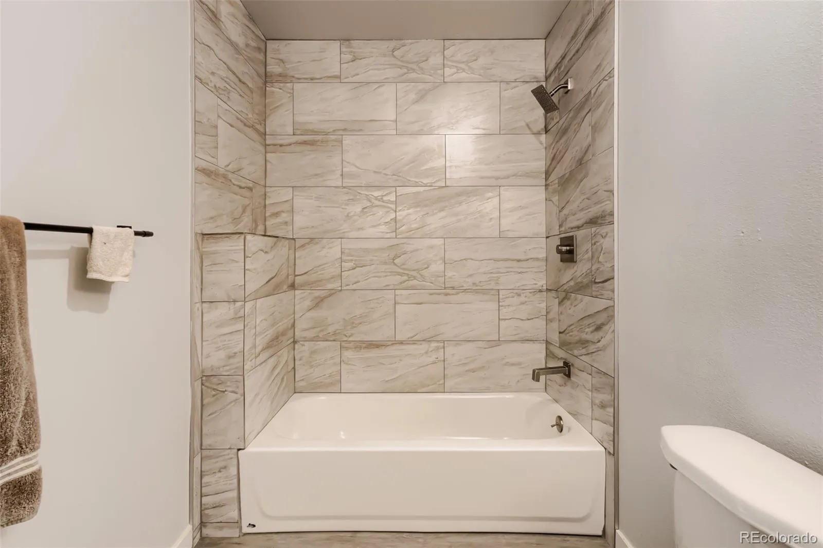 15350 E Arizona Avenue #201 Aurora CO 80017 | MLS #REC5596664 08142026185036 1600 11
