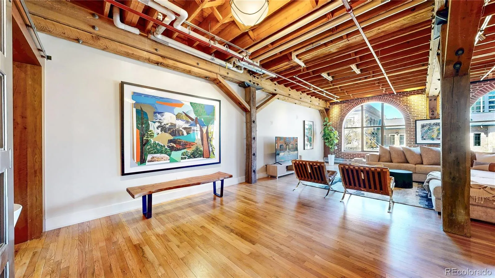 04122026223541 1600 17